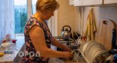 Грязнее унитаза в 100 раз: биолог раскрыл пугающую правду о кухонных губках и назвал точный срок их «жизни»