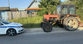 Пьяный подросток разъезжал на тракторе по марийской деревне: накажут сразу трех человек