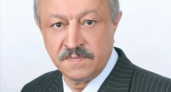 Уход заслуженного врача, гибель добровольца и рост зарплат: главные новости за 5 сентября