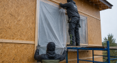 Дождь проверяет OSB на прочность: чем защитить плиты от воды — 5 вариантов вместо лака