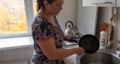 Уходишь из дома — плесни масла в слив: этот трюк спасает квартиру от “аромата канализации” лучше любого освежителя 
