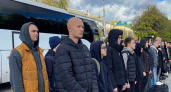 У Вечного огня в Йошкар-Оле проводили в армию первых 33 срочников осеннего призыва