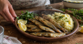 Скупаю килограммы копеечной рыбы: делаю вкуснейший и сочный обед на всю семью