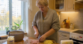 Колбасу или мясо: что нужно класть в "Оливье" на самом деле - шеф-повар дал ответ