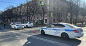 В центре Йошкар-Олы отечественная легковушка сбила девушку