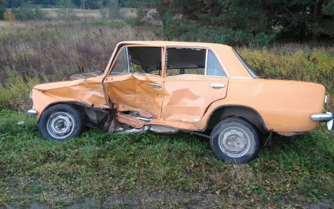 В Марий Эл непристегнутый водитель «Жигули» попал в больницу после ДТП с Fiat