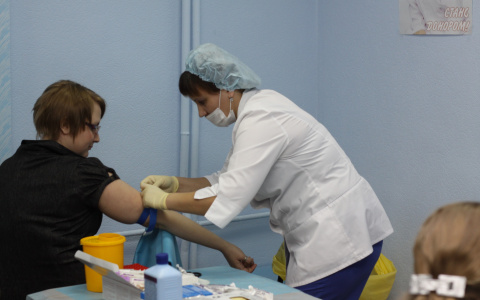 «День донора»: в год йошкаролинцы сдают более пяти тысяч литров крови