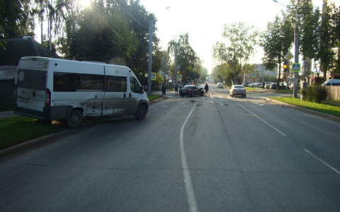 Стала известна причина ДТП, где столкнулись Hyundai и маршрутка