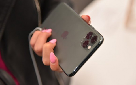 В России запустили подписку на новые модели iPhone