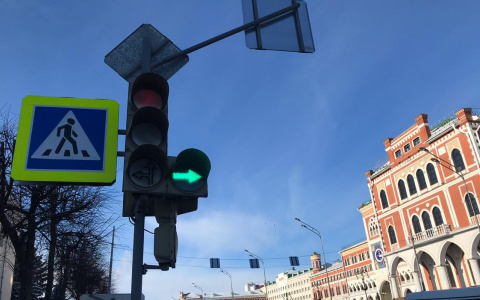 На улицах Йошкар-Олы появились «умные» светофоры