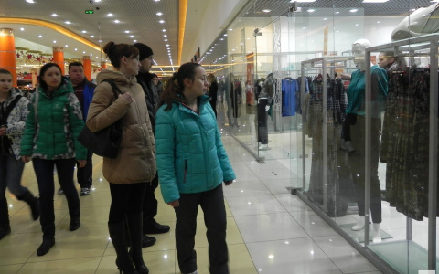 Рюкзак, кеды и экошубы: какие товары йошкаролинцы заказывают из Китая