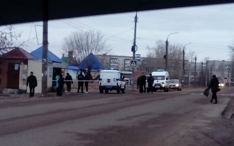 В Марий Эл рано утром на автобусной остановке нашли тело мужчины