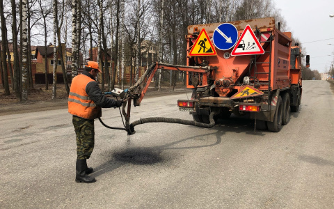Стало известно, на каких улицах Йошкар-Олы сейчас проходит ямочный ремонт