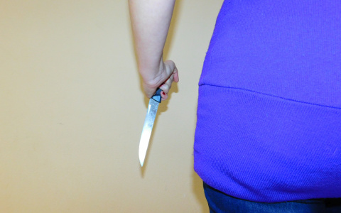 Опасная женщина: жительница Марий Эл пырнула ножом своего любимого