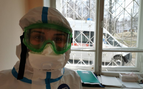 «Мы не можем вернуться к семьям»: откровения врачей инфекционного отделения в Йошкар-Оле