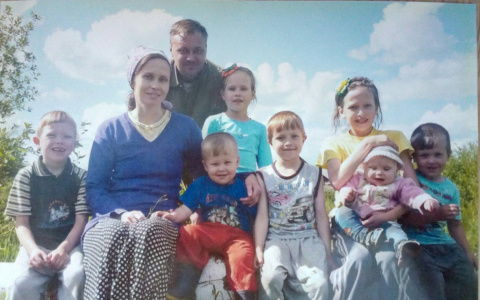 В Йошкар-Оле многодетная семья после пожара осталась без крыши над головой