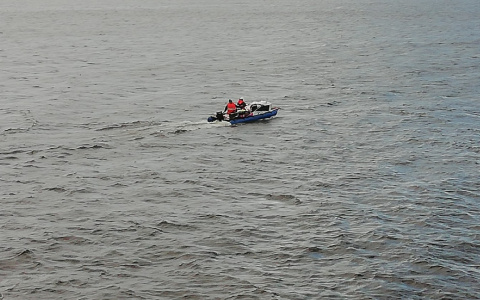 Спасатели пять дней искали в Суре тело утонувшего рыбака