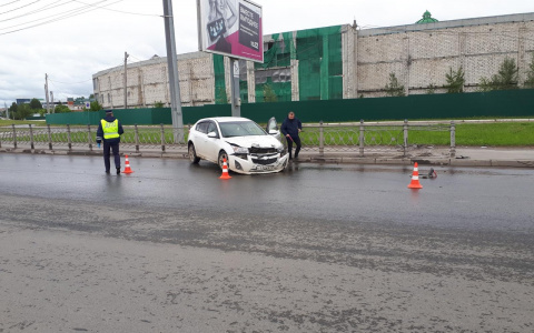 В Йошкар-Оле разыскивают очевидцев ДТП с неизвестным водителем