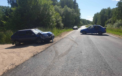 Подросток на «девятке» влетел в лоб Калине на дороге в Марий Эл