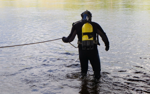 В Марий Эл утонул УАЗик с пассажирами: есть погибший