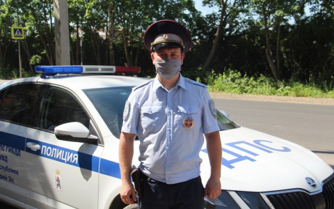 Герои нашего города: инспектор ДПС задержал похитителя в магазине Девятого микрорайона