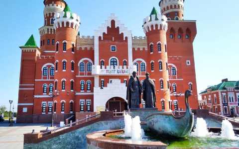 Семьи из Марий Эл удостоились престижной награды