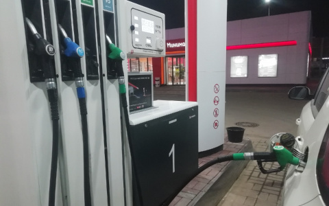 Минпромторг защитит автовладельцев от недобросовестных АЗС