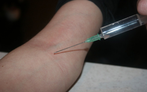 Известно, кому нельзя будет делать прививку от коронавируса