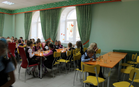 Ученики начальных классов в Марий Эл получают бесплатное горячее питание