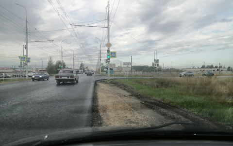 Йошкаролинцы не понимают значение "белого" сигнала светофора