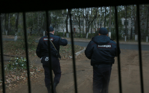 В Марий Эл с июля разыскивают мужчину в очках