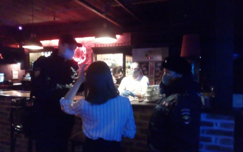 «Тусовщиков» Йошкар-Олы проверили на соблюдение масочного режима