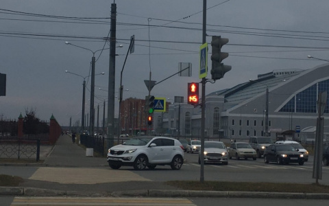 Йошкаролинцы возмущены долгим ожиданием «зеленого» в Сомбатхее