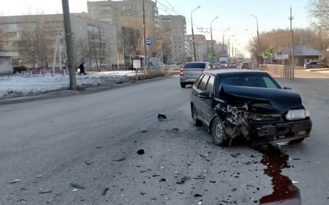 Вылетел на встречку: два водителя из Йошкар-Олы не поделили дорогу