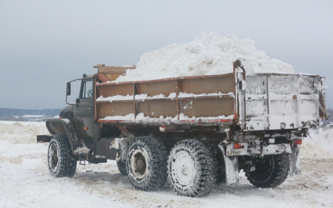 Все под контролем: в Йошкар-Оле активно занялись уборкой снега