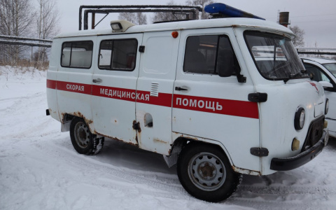 В одном из поселений Марий Эл сгнивает единственная машина скорой помощи