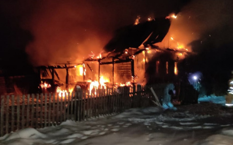 Две сестры погибли в загоревшемся доме в Марий Эл