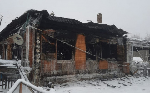 "Все сгорело до тла": многодетная семья рассказала о пожаре