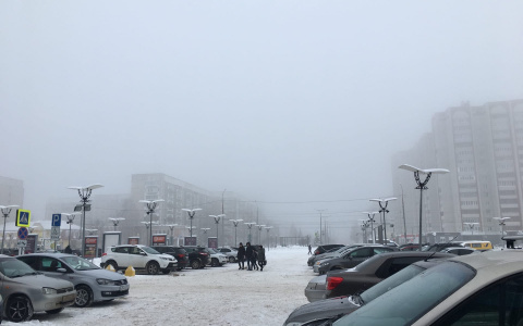 В Йошкар-Оле несколько пожарных машин едет в сторону Сомбатхея