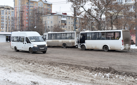 Йошкаролинцы считают проезд в маршрутных такси небезопасным