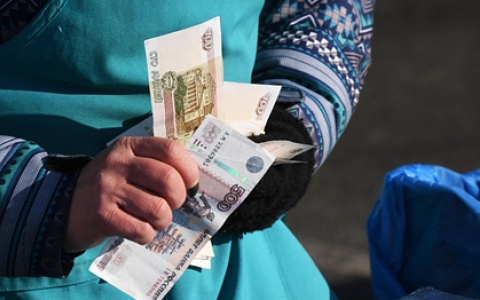 Социальные пособия в России увеличат на 4,9%