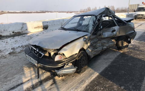 В Марий Эл водитель столкнулся с КАМАЗом при развороте