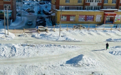 На одной из улиц Йошкар-Олы затруднено движение из-за перекрытия Петрова
