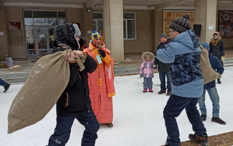 В Йошкар-Оле прошли масленичные гуляния