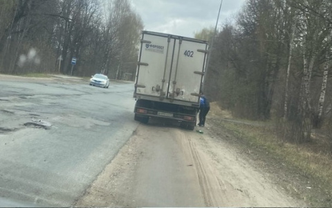Йошкаролинец возмущен состоянием загородной дороги до Корты