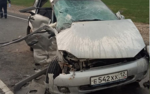 На трассе в Марий Эл произошло смертельное столкновение