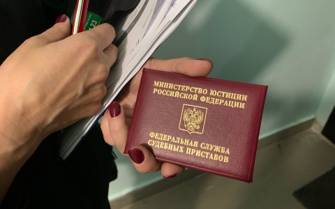 В Марий Эл оштрафовали коллекторов за звонки матери погибшего заемщика