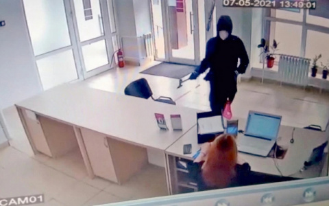 Известно, как задерживали йошкаролинца, который ограбил офис микрозаймов с топором и потратил деньги на проституток