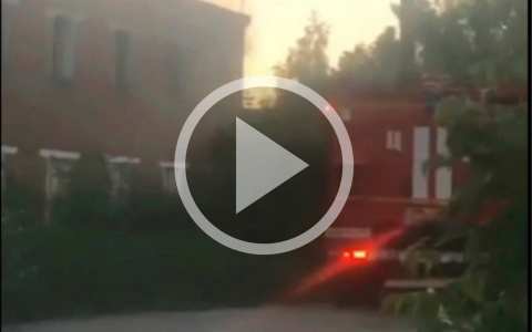 В Йошкар-Оле очевидцы засняли пожар на видео