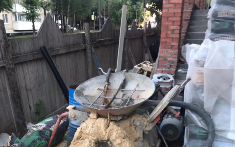 На одной из йошкар-олинских строек рабочему оторвало кисть